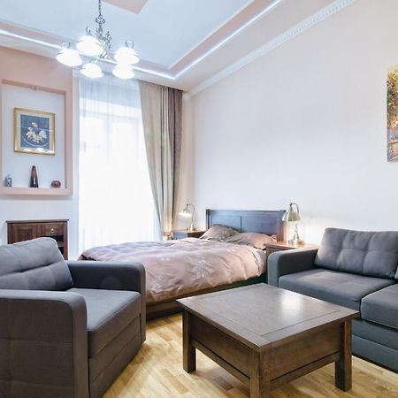 Apartment Grebinky 9 利沃夫 外观 照片